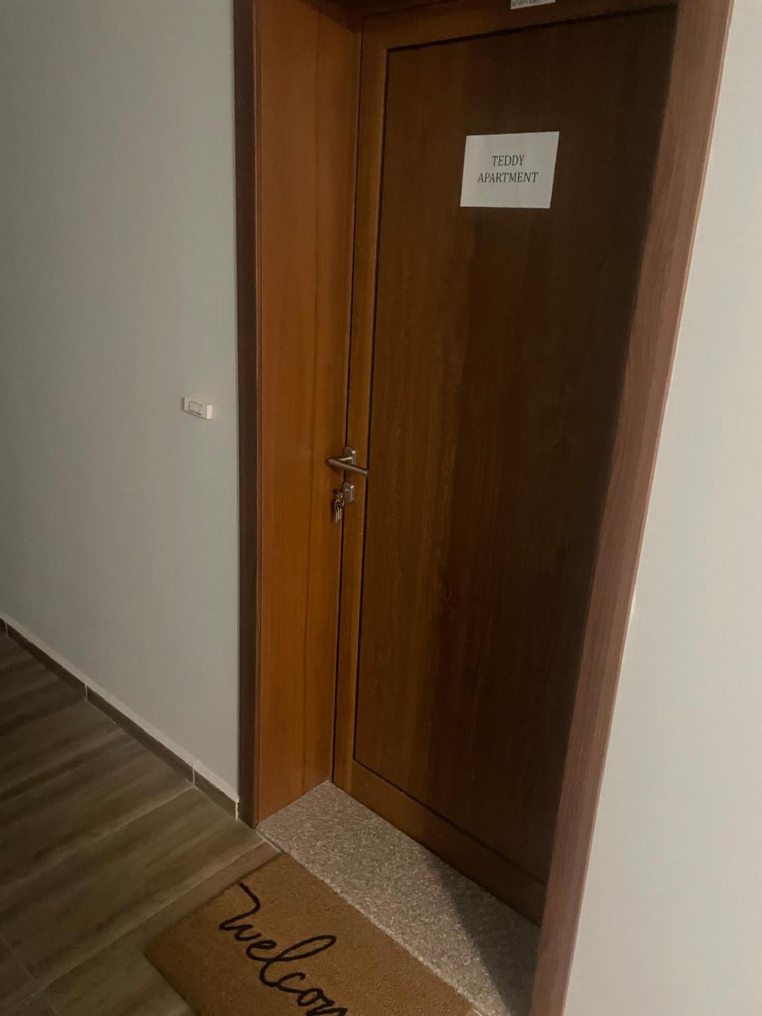 Teddy Apartment Veliko Tărnovo Esterno foto